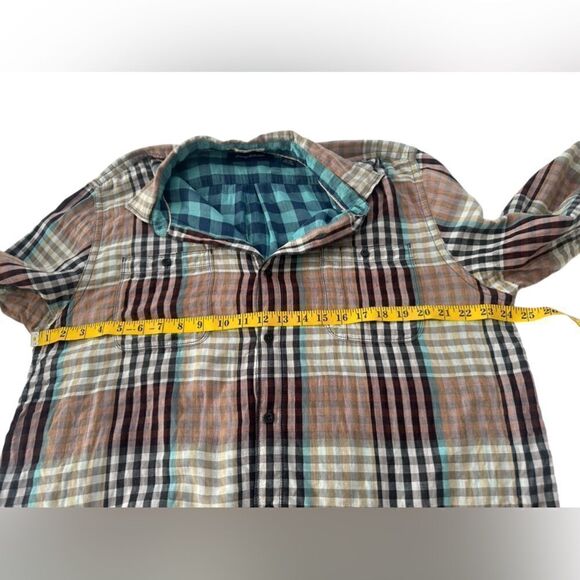 TOMMY BAHAMA Winter Plaid Flannel Long sleeve Button Down shirt- Size XL - Picture 11 of 15